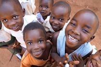 children outside in Uganda